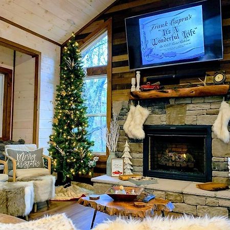 Nordic Mountain Modern Lodge - Family Friendly Luxury Cabin In Walden'S Ridge Sevierville Eksteriør billede