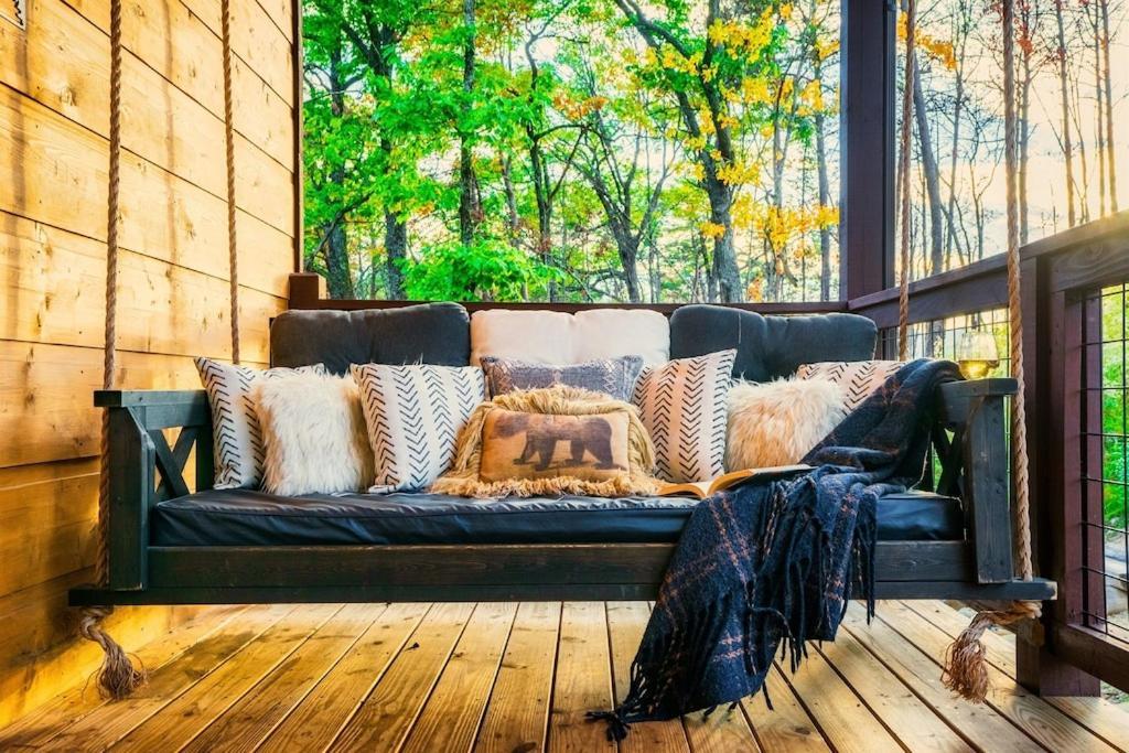 Nordic Mountain Modern Lodge - Family Friendly Luxury Cabin In Walden'S Ridge Sevierville Eksteriør billede