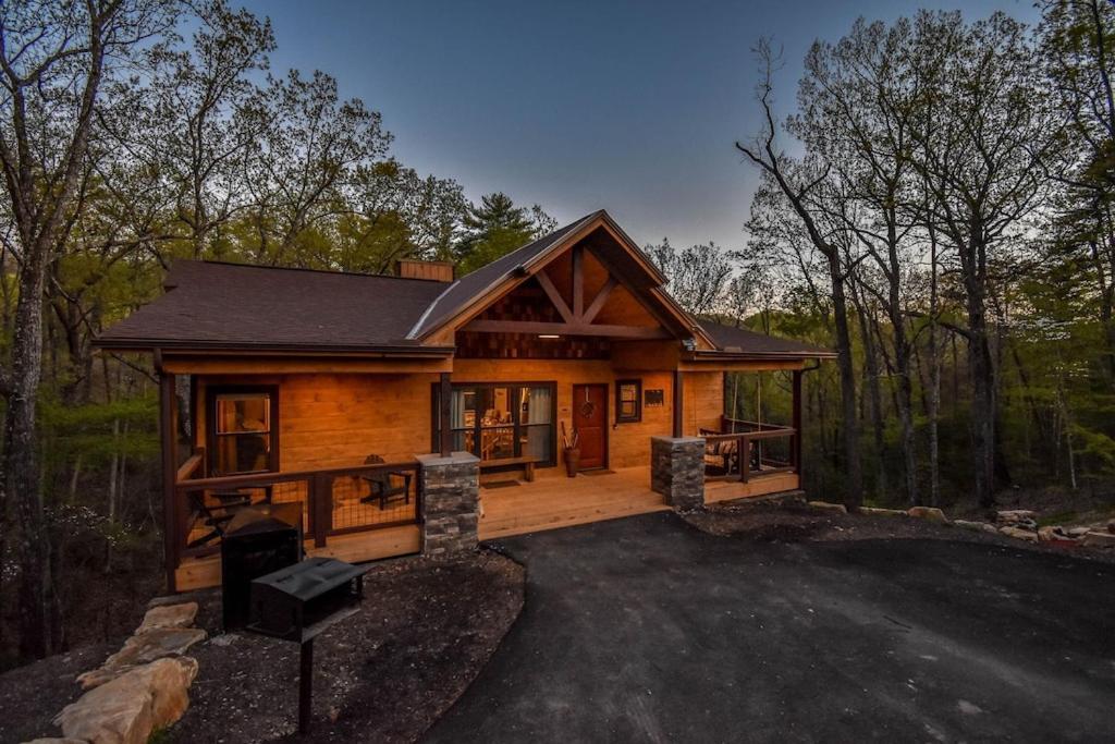 Nordic Mountain Modern Lodge - Family Friendly Luxury Cabin In Walden'S Ridge Sevierville Eksteriør billede
