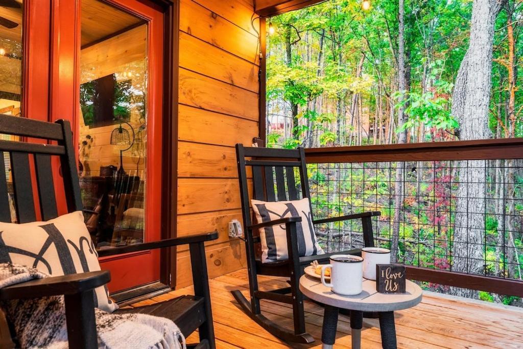 Nordic Mountain Modern Lodge - Family Friendly Luxury Cabin In Walden'S Ridge Sevierville Eksteriør billede